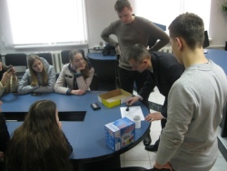 редодні початку вступної кампанії 2017 року працівники Тернопільського НДЕКЦ МВС України провели зустріч з учнями Тернопільської ЗОШ № 24