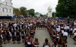Свято борщу Борщїв в рамках сьомого фестивалю У Борщівському краї цвітуть вишиванки пройшов 7-8 вересня 2013року